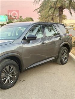 نيسان باثفايندر